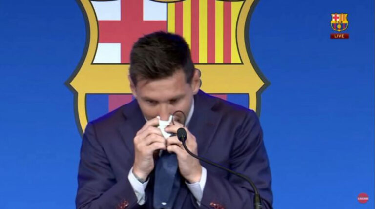 Messi, discurs în lacrimi la despărțirea de Barcelona. “Eu și familia mea am vrut să rămânem aici”
