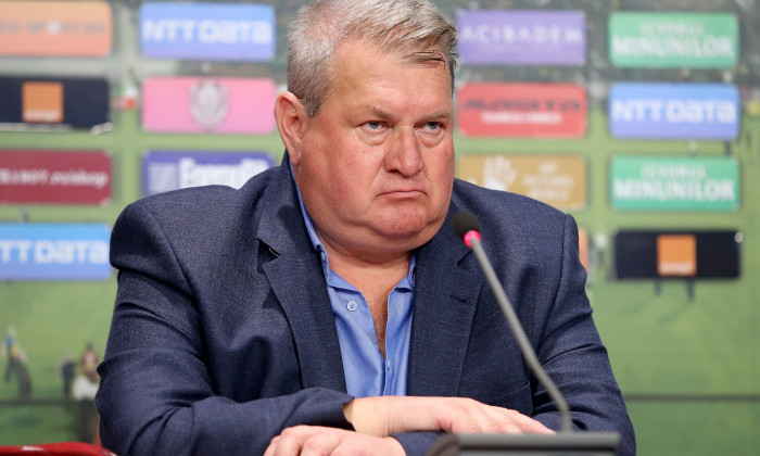 Iuliu Mureșan: ,,Fanii trebuie să susțină echipa, nu pe Mircea Rednic!”