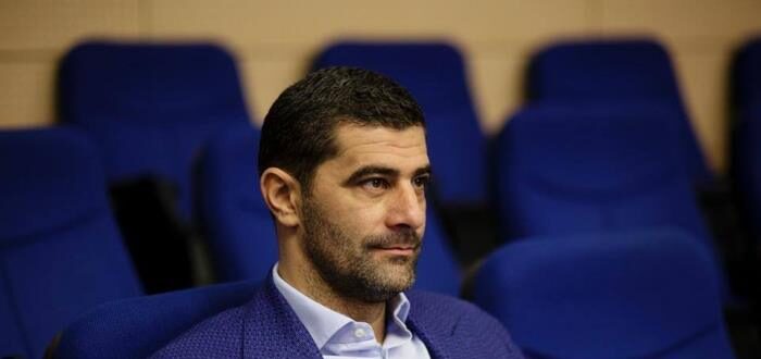 Dani Coman: “Jucătorii au nevoie de o atmosferă favorabilă. Umiditatea este foarte mare în Qatar, sunt și ei tot oameni”