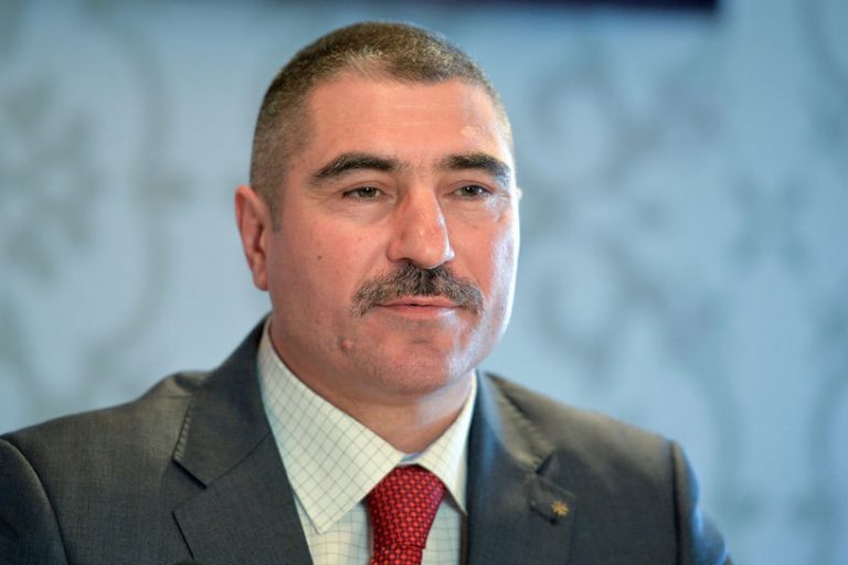 Vasile Câtea: “Problema tinerilor sportivi români este că nu au bani nici de transport, nici de echipament”
