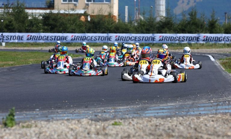 Karting: Romanian Masters, în forță și viteză. Noul sezon de karting 2023 va debuta în acest weekend pe un circuit din Tunari