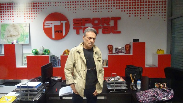 Romancierul Alexandru Ecovoiu, invitat la Sport Total FM în ziua în care a împlinit 80 de ani