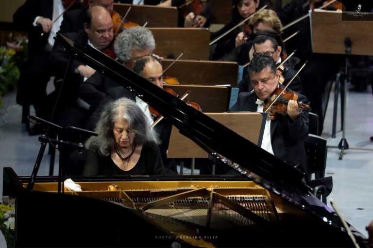 Legendara pianistă Martha Argerich va susține două concerte în cadrul Festivalului Internațional George Enescu din acest an