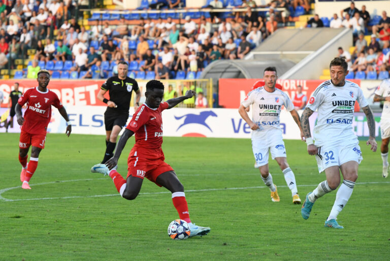 UTA Arad a învins FC Botoșani în play-out-ul Superligii