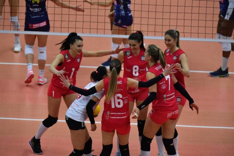 CSM Volei Alba-Blaj a cucerit al optulea titlu de campioană a României la volei feminin