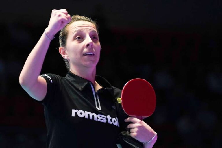 Elizabeta Samara a debutat cu o victorie la Cupa Mondială de tenis de masă