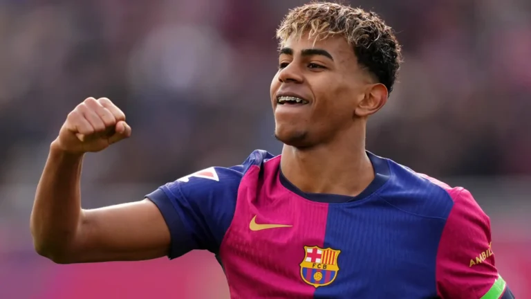 Lamine Yamal va prelungi contractul cu FC Barcelona până în 2030