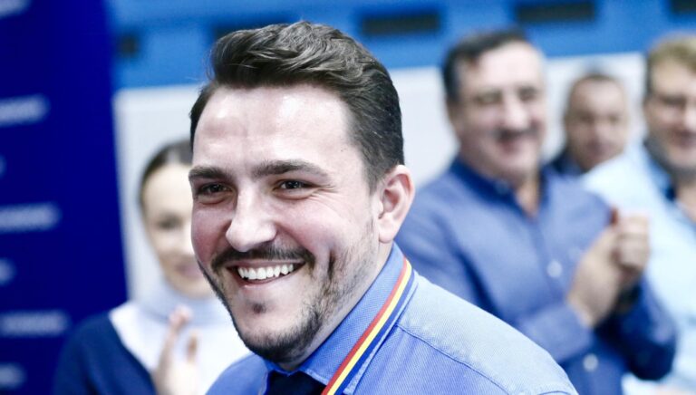 AUDIO | Alex Pădure, despre medaliile cucerite de sportivii români la Europenele de haltere U15 și U17: “Suntem foarte mulțumiți”