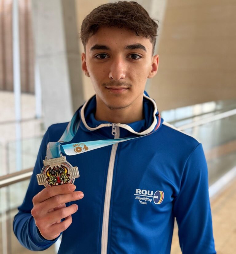 Performanțe de excepție pentru România la CE de haltere U17 din Madrid