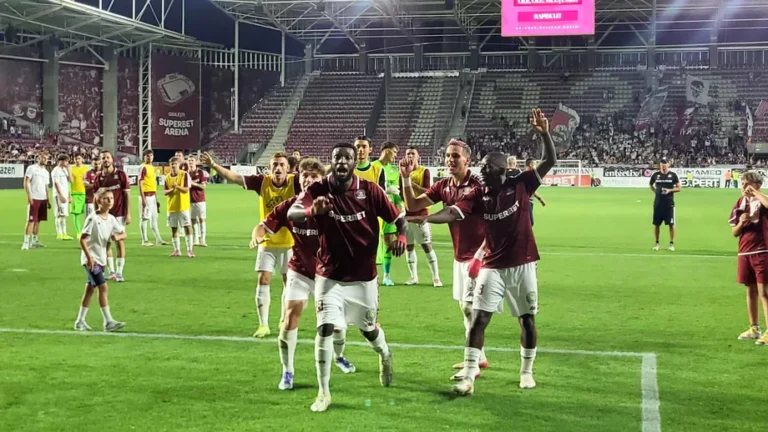FC Rapid București a urcat pe primul loc în Superligă