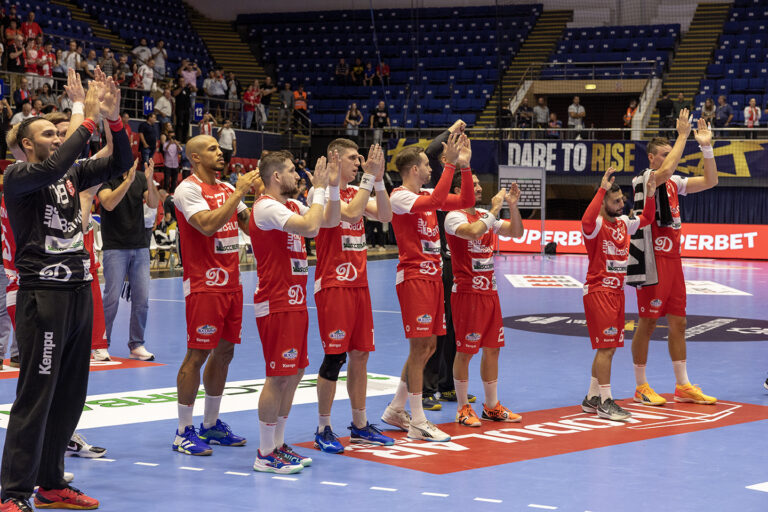 CS Dinamo București a cedat în fața Fuchse Berlin într-un meci din Grupa A a Ligii Campionilor la handbal masculin