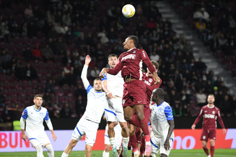 CFR Cluj învinge CSM Slatina în grupa A la Cupa României