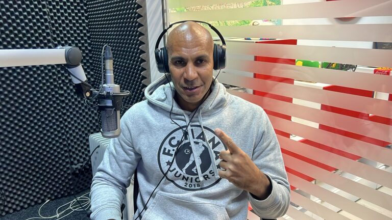 AUDIO | Nana Falemi, despre școala sa de fotbal: “Rolul nostru este să-i educăm pe copii”