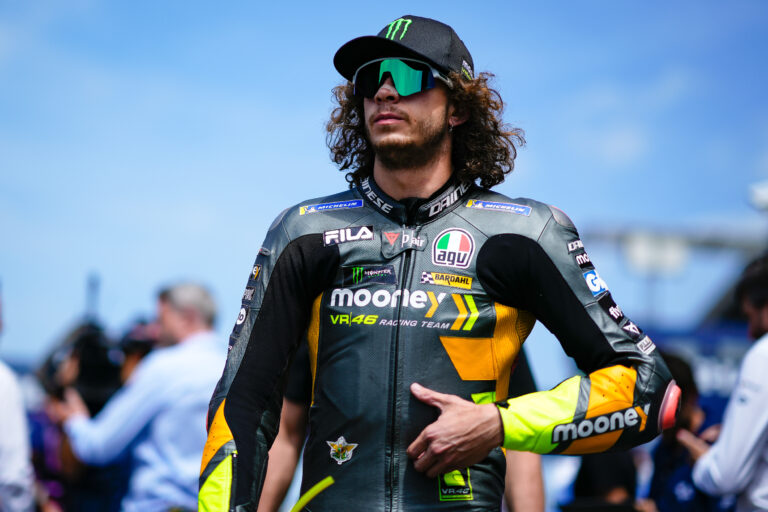 Marco Bezzecchi a câștigat Marele Premiu al Valenciei MotoGP
