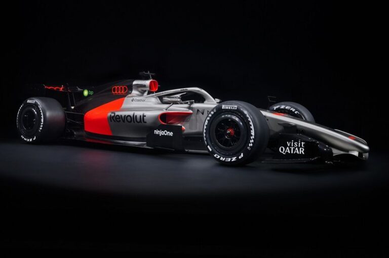 Audi a intrat oficial în noua eră Formula 1, prezentând monopostul R26