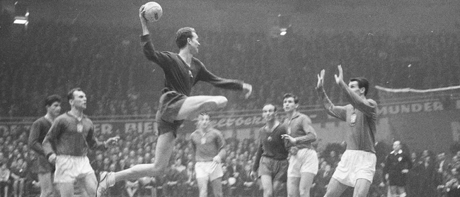 65 de ani de când România devenea în premieră campioană mondială la handbal masculin!