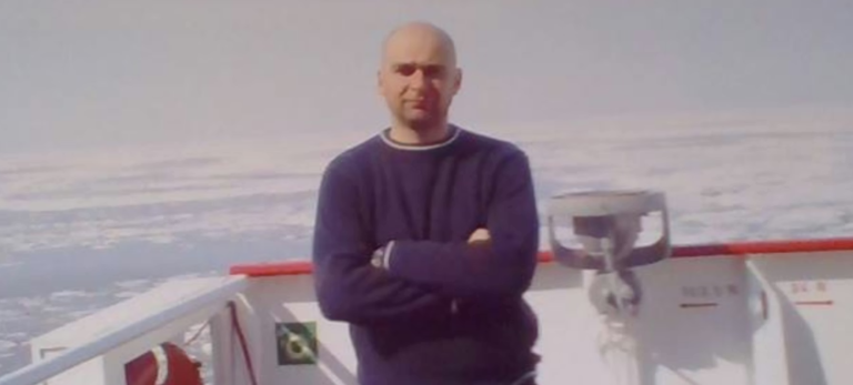 Sorin Tufan, fost fundaș dreapta la Farul și Steaua, comandantul remorcherului “Astana”, dispărut în naufragiu!