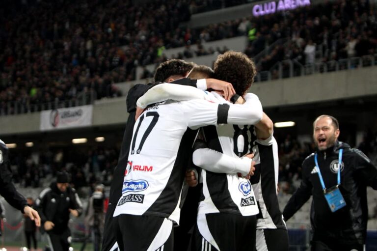 Universitatea Cluj trece detașat de Universitatea Craiova, în play-off