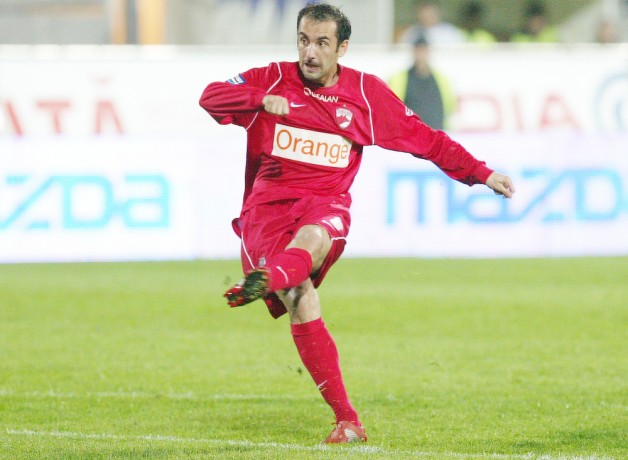 Evenimentele zilei de 25 mai în Sport: Mijlocașul Gabriel Boștină împlinește 49 ani