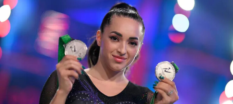 CAMPANIE / AUDIO – Larisa Iordache în campania “De ce nu fac românii sport”: “Fiecare dintre noi trebuie să facă primul pas și să renunțe la acea zonă de relaxare pasivă, pentru că ne putem relaxa și făcând sport”