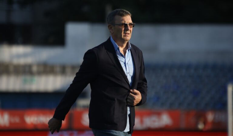 CAMPANIE / AUDIO – Eugen Neagoe în campania “De ce nu fac românii sport”: Dacă facem asta, părinții își vor duce copiii la sport”