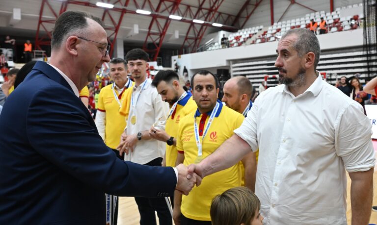 AUDIO | Adin Cojocaru, explicații pentru rezultatele neconvingătoare ale echipelor naționale de volei: ”La ei nu sunt români”