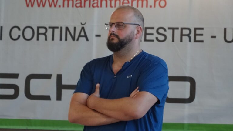 AUDIO | Adrian Gherghel despre performanțele din natație: “Cifra de 38 de titluri de campioni este impresionantă și arată că secția este una foarte bună, o secție care produce performanță.”