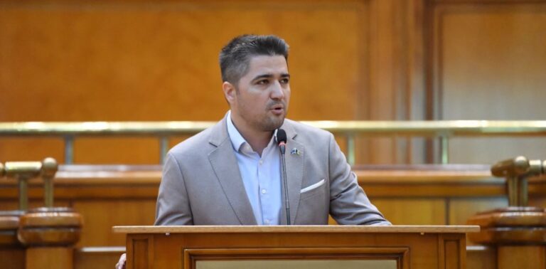 AUDIO | Parlamentarul Brian Cristian nu mai vrea să vadă ”patroni” pe bani publici, în sport: ”Rolul acestor primari trebuie redus”