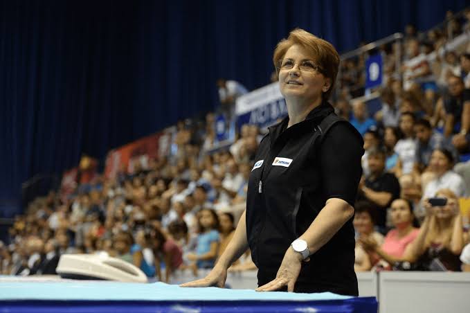 Evenimentele Zilei de 3 august în Sport: Antrenoarea Mariana Bitang împlinește 64 de ani