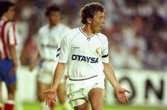 Evenimentele Zilei de 22 iulie în Sport: Atacantul spaniol Emilio Butragueño Santos împlinește 63 de ani