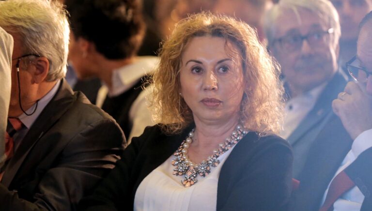 CAMPANIE / AUDIO – Violeta Beclea-Szekely în campania “De ce nu fac romanii sport”: “Este clar că fără investiții în infrastructură nu putem construi o bază solidă pentru viitorul sportului românesc.”