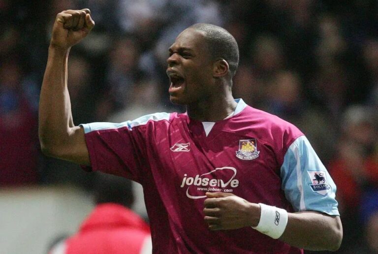 Evenimentele Zilei de 25 august în Sport: Marlon Anderson Harewood, atacant englez, împlinește 47 ani