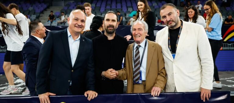 AUDIO | Bogdan Voina a setat un obiectiv important pentru fetele de la naționala de handbal. De 10 ani așteaptă fanii acest moment