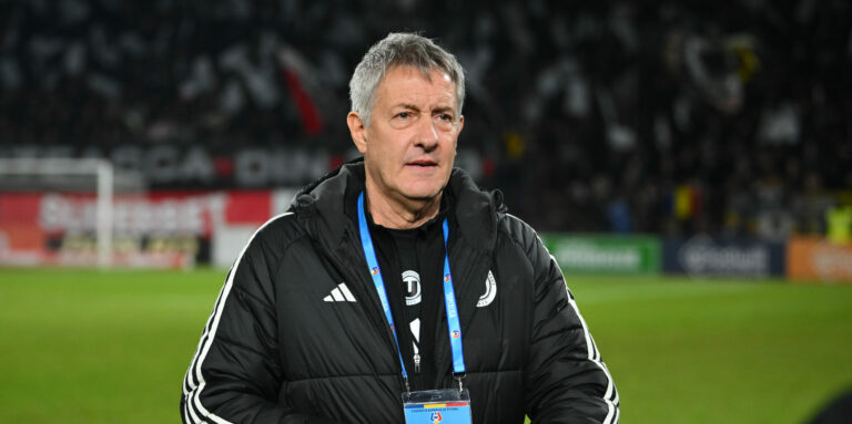 Evenimentele zilei de 14 octombrie în Sport: 62 ani împlinește Cristiano Bergodi